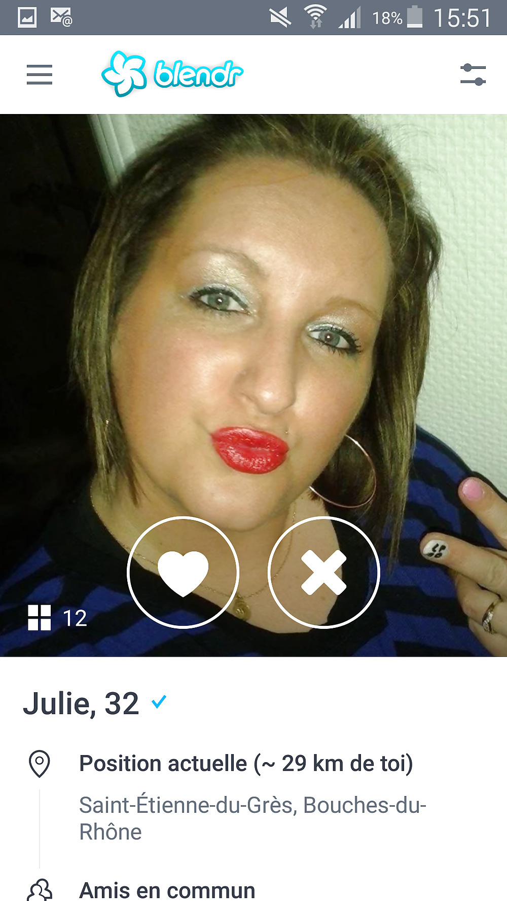 Ravissante nana de 34 ans cherche gars assez bien monté pour passer une belle soirée indécente
